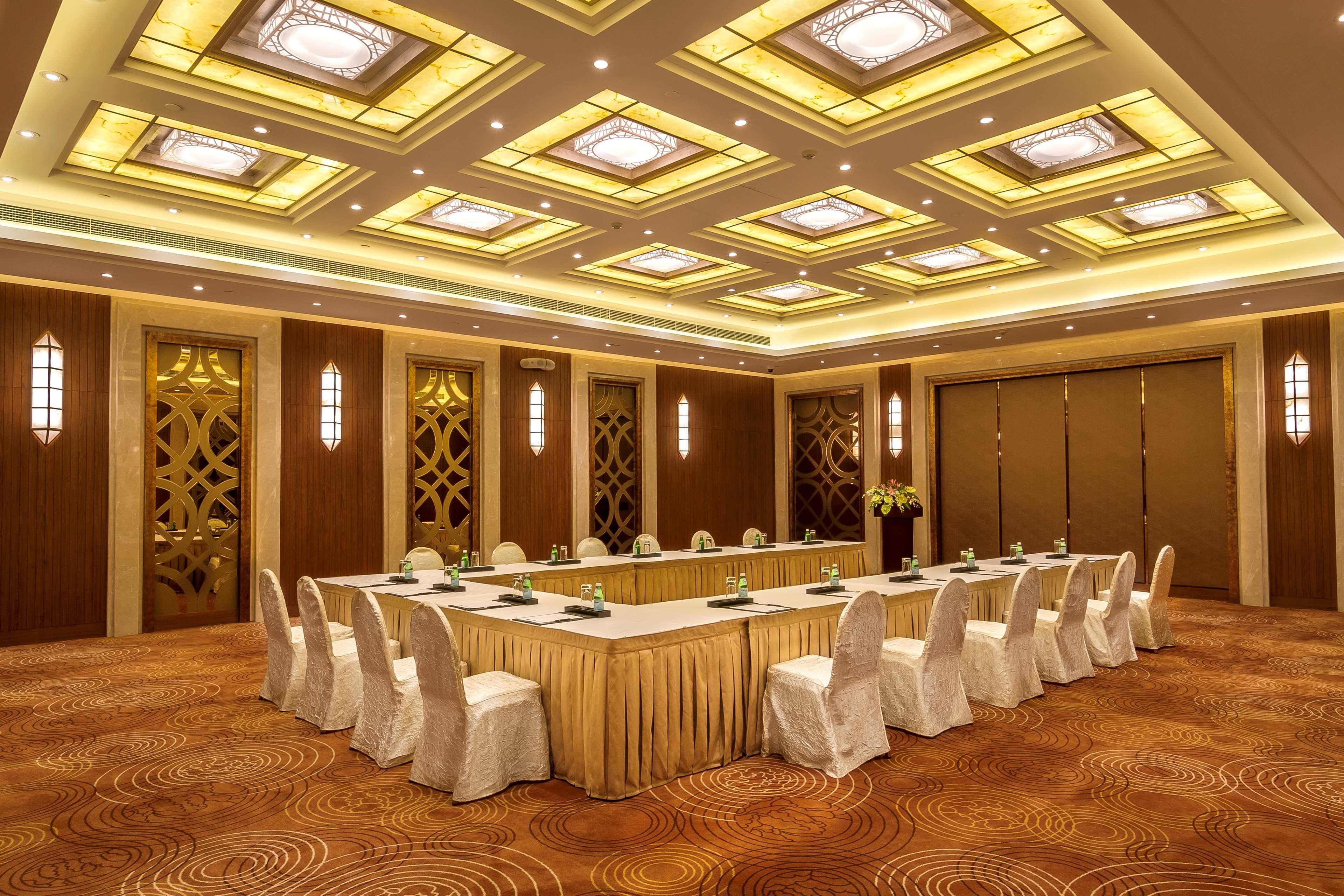 Radisson Collection Hotel, Xing Guo Sanghaj Kültér fotó