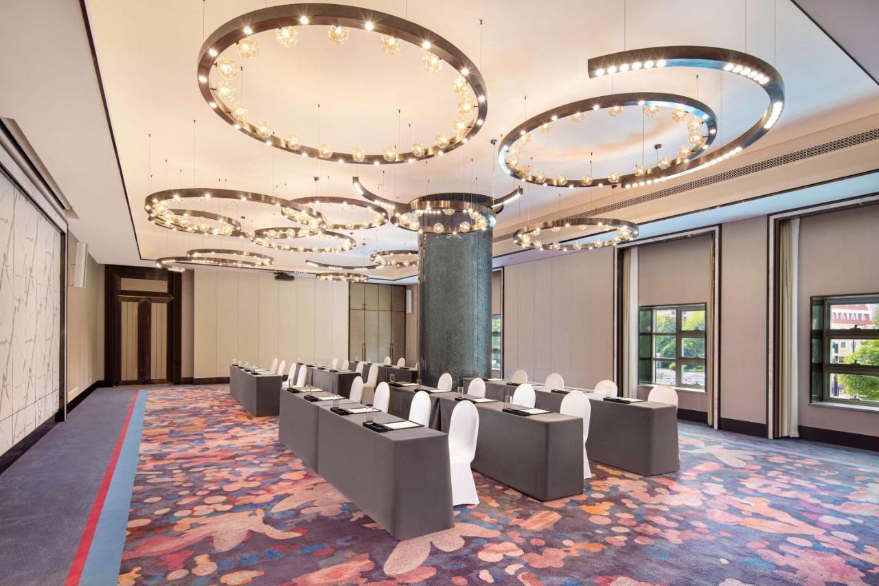 Radisson Collection Hotel, Xing Guo Sanghaj Kültér fotó